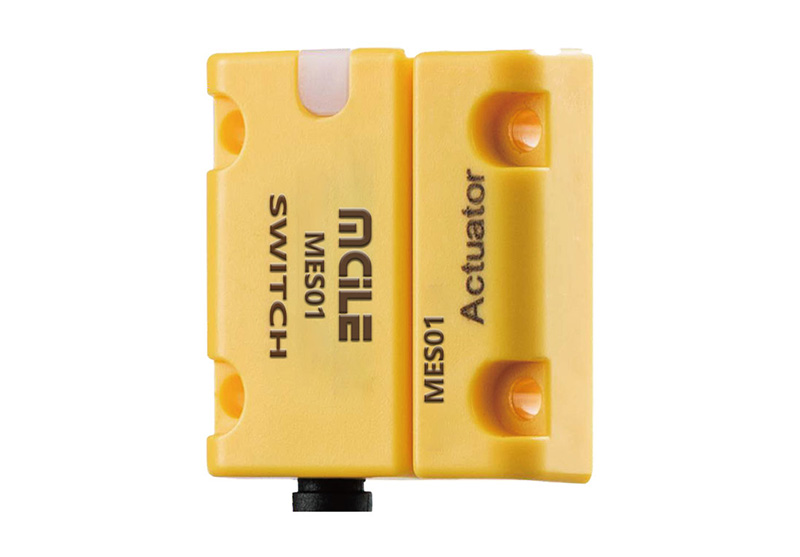 小型非接触式 RFID 门开关 MES0...